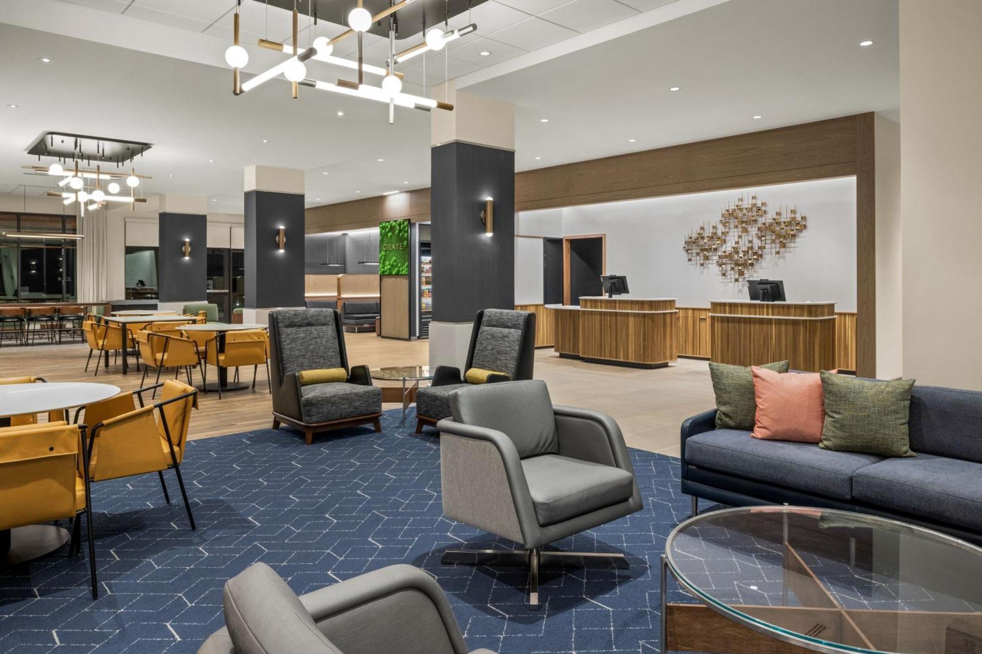 فندق Courtyard By Marriott بوكاتيلو المظهر الخارجي الصورة